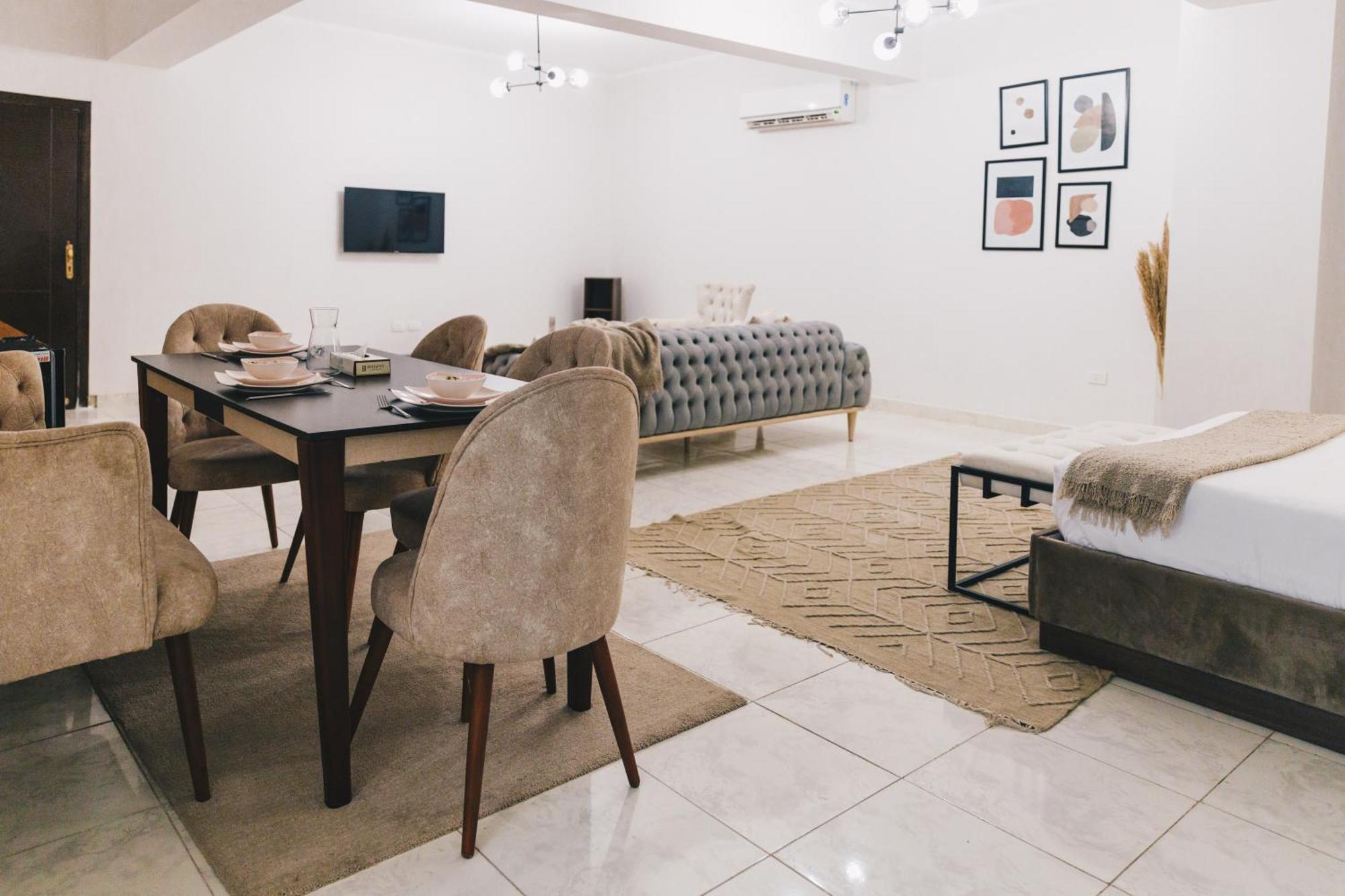 The Seven Six Near Waterway 5A Mall By Elegant Cairo Exterior photo